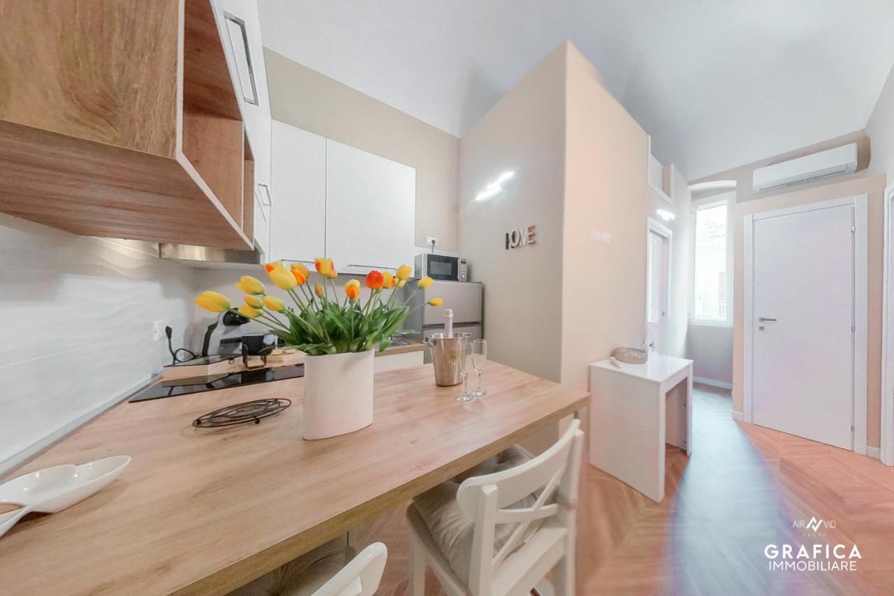 Ameli Home Luxury Apartment Tarento Exterior foto